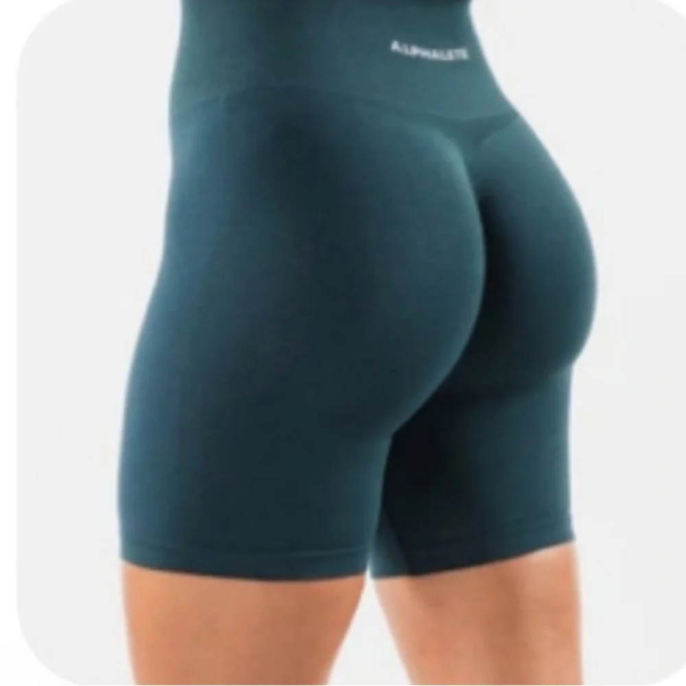 Alphalete Amplify Biker Shorts NEW - Picture 1 of 10